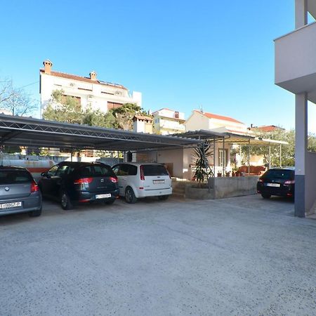 Copacabana Beach Apartments Trogir Ngoại thất bức ảnh