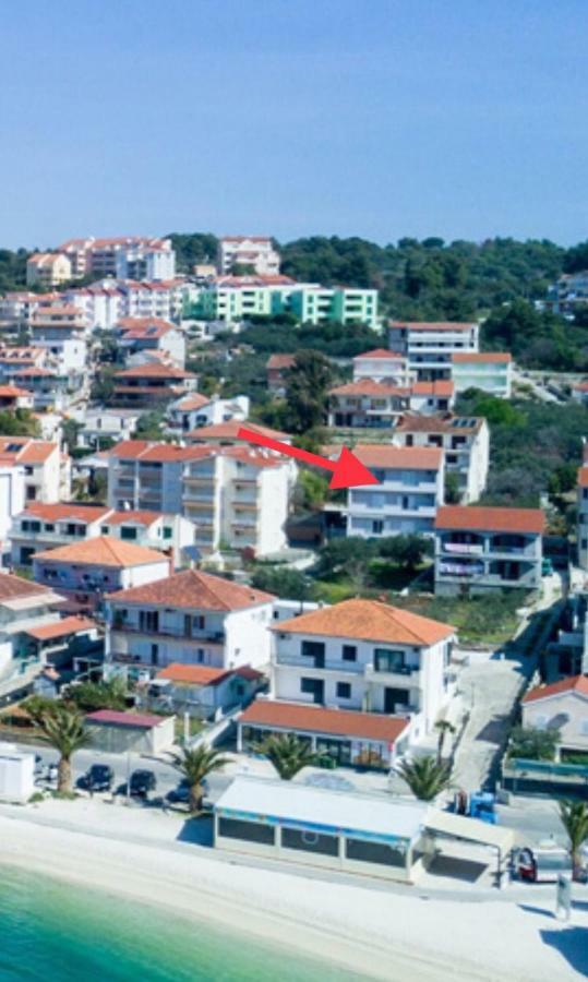 Copacabana Beach Apartments Trogir Ngoại thất bức ảnh